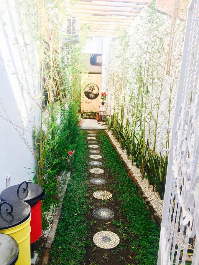 日惹 Wood Stone旅舍 外观 照片